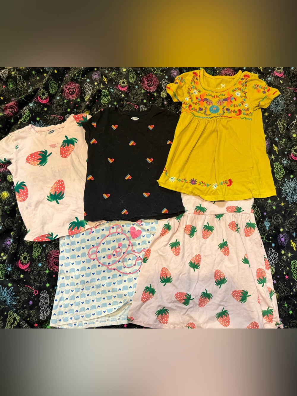 5 piece bundle lot set child size 5-6 years girls shirts and dresses